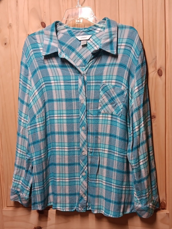 CJ Banks Tops - CJ Banks Plaid button-up shirt EUC